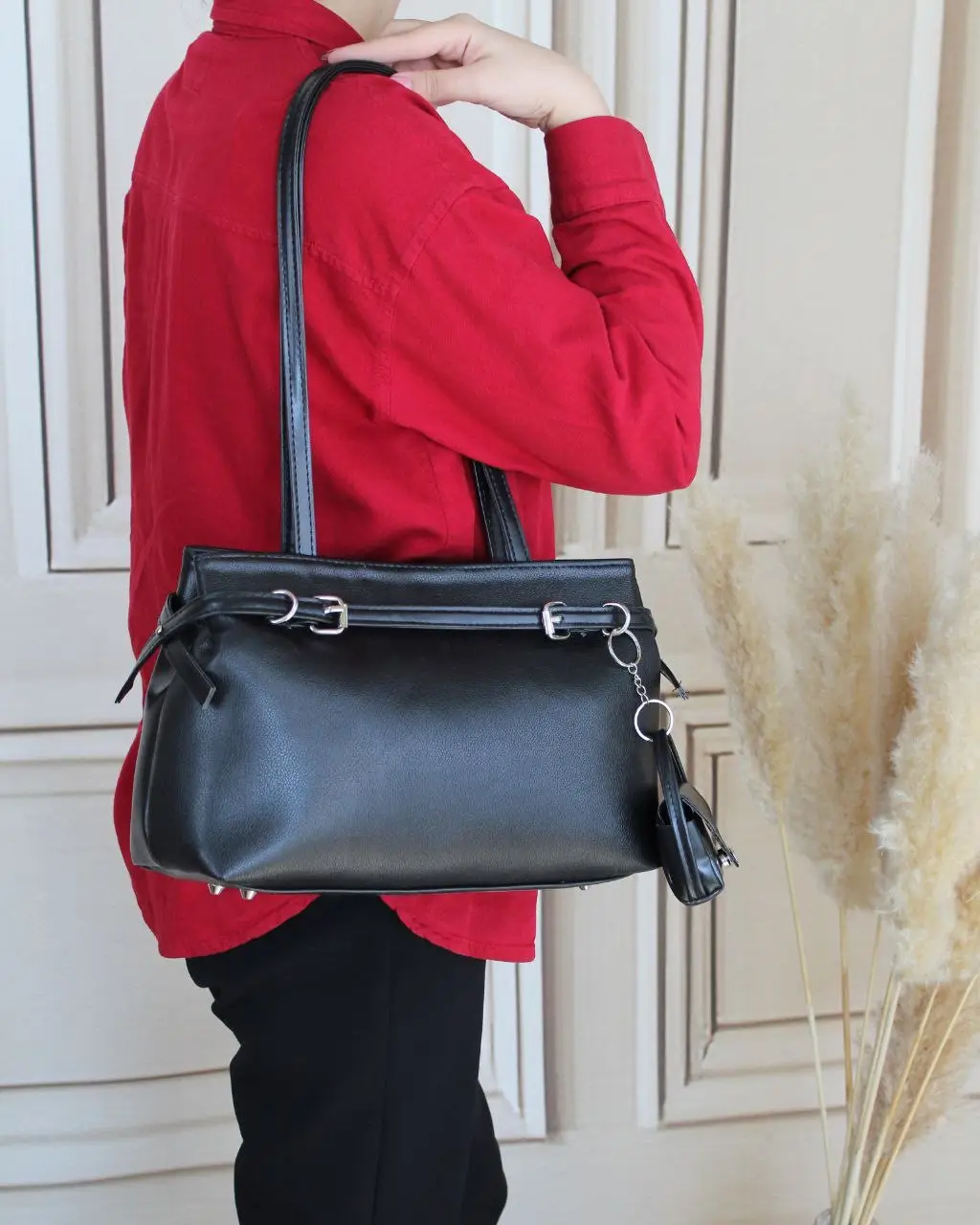 کیف زنانه کمر بندی تک رنگ جذاب